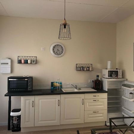 Gite Independant 1 Chambre Prignac-et-Marcamps エクステリア 写真